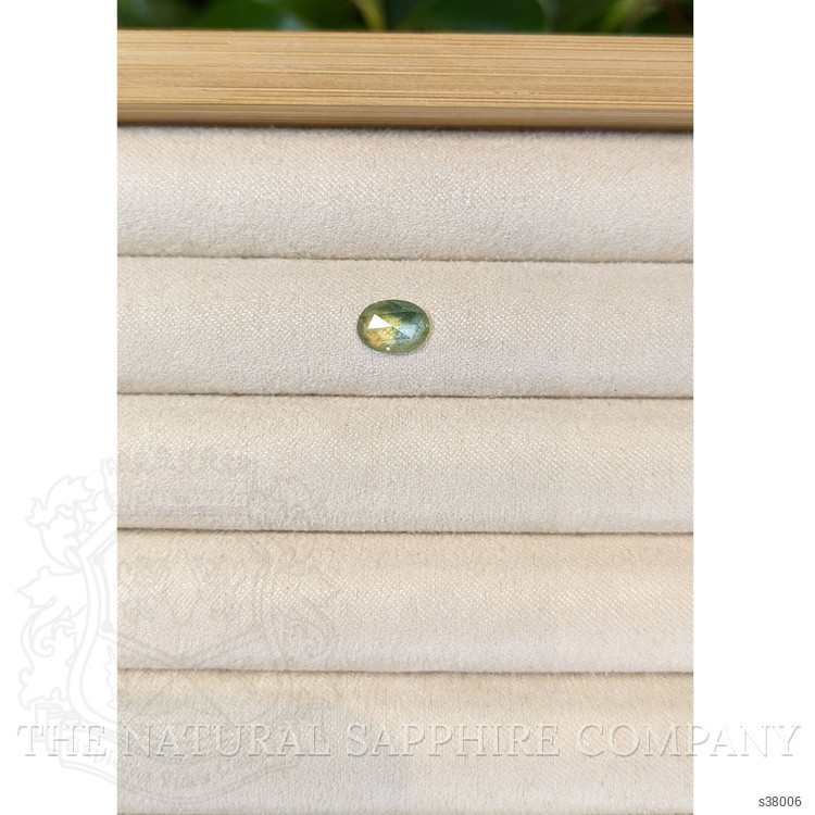 1.06 Ct. Bi Color Sapphire from Montana