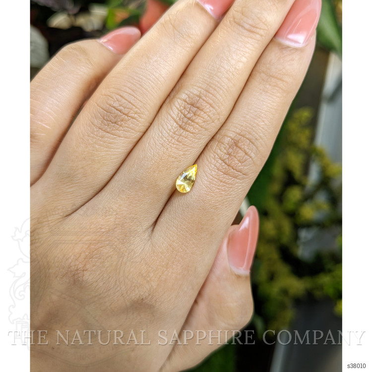 0.89 Ct. Yellow Sapphire from Ceylon (Sri Lanka)