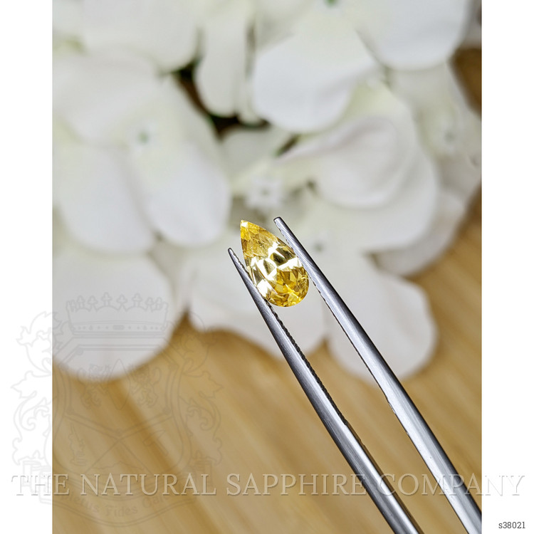 1.30 Ct. Yellow Sapphire from Ceylon (Sri Lanka)