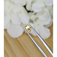 0.91 Ct. Yellow Sapphire from Ceylon (Sri Lanka) Life Style