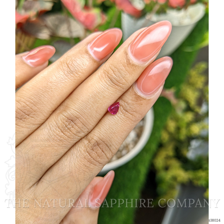 0.59 Ct. Pink Sapphire from Ceylon (Sri Lanka)