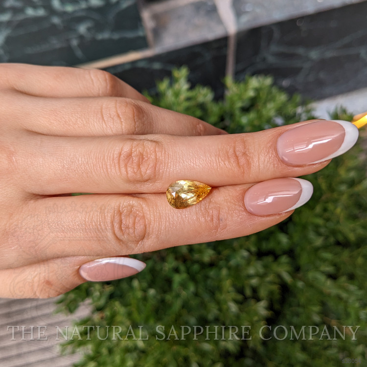 4.74 Ct. Yellow Sapphire from Ceylon (Sri Lanka)