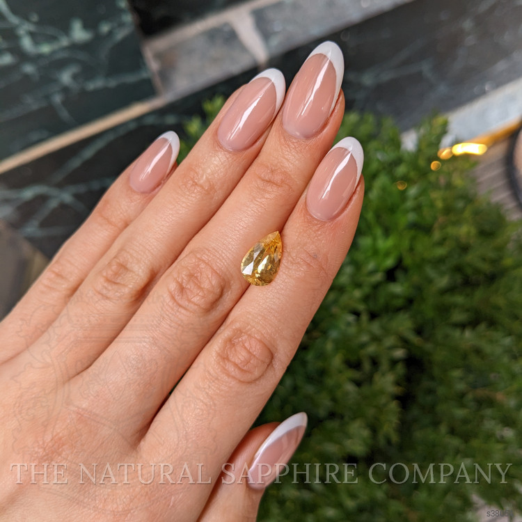 4.74 Ct. Yellow Sapphire from Ceylon (Sri Lanka)