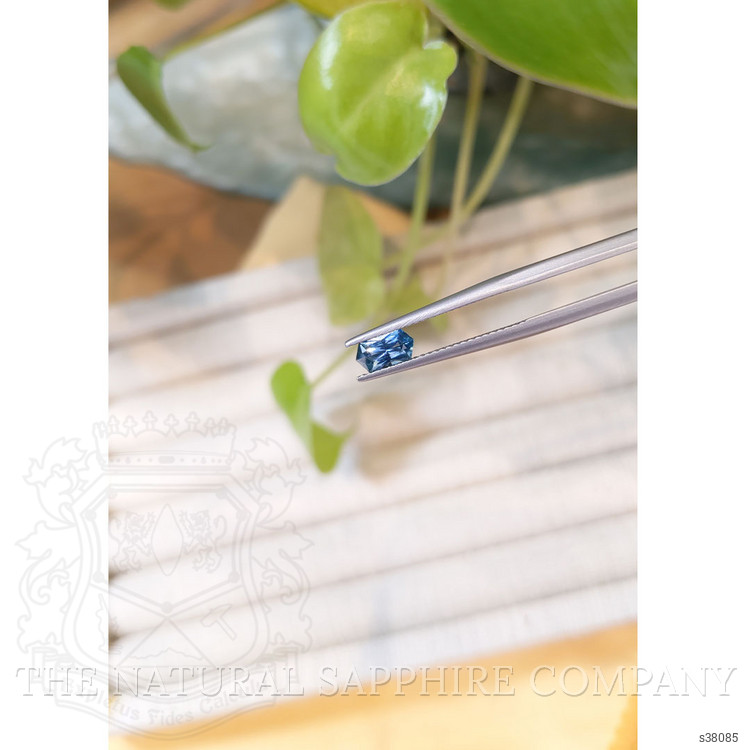 0.65 Ct. Greenish Blue Sapphire from Montana