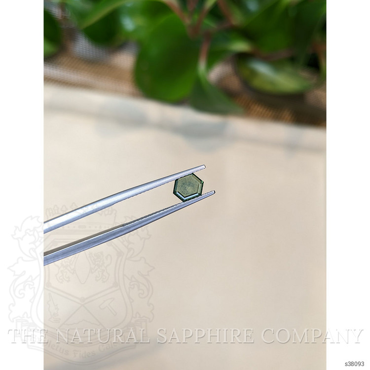 0.94 Ct. Bluish Green Sapphire from Montana