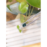 0.93 Ct. Bluish Green Sapphire from Montana Life Style