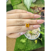 3.89 Ct. Yellowish Orange Sapphire from Ceylon (Sri Lanka) Life Style