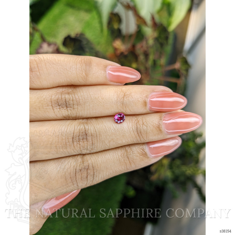 0.52 Ct. Reddish Pink Sapphire from Ceylon (Sri Lanka)