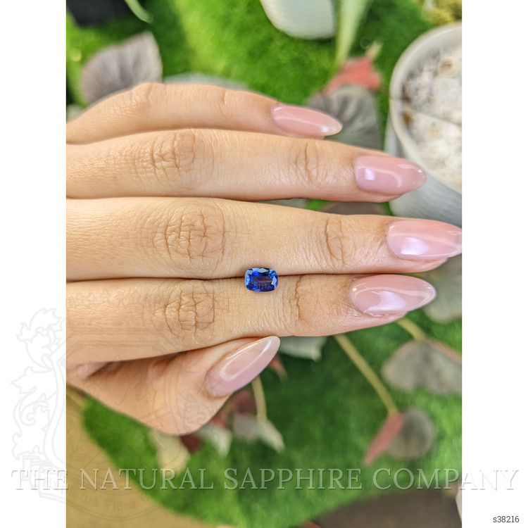 1.03 Ct. Blue Sapphire from Ceylon (Sri Lanka)