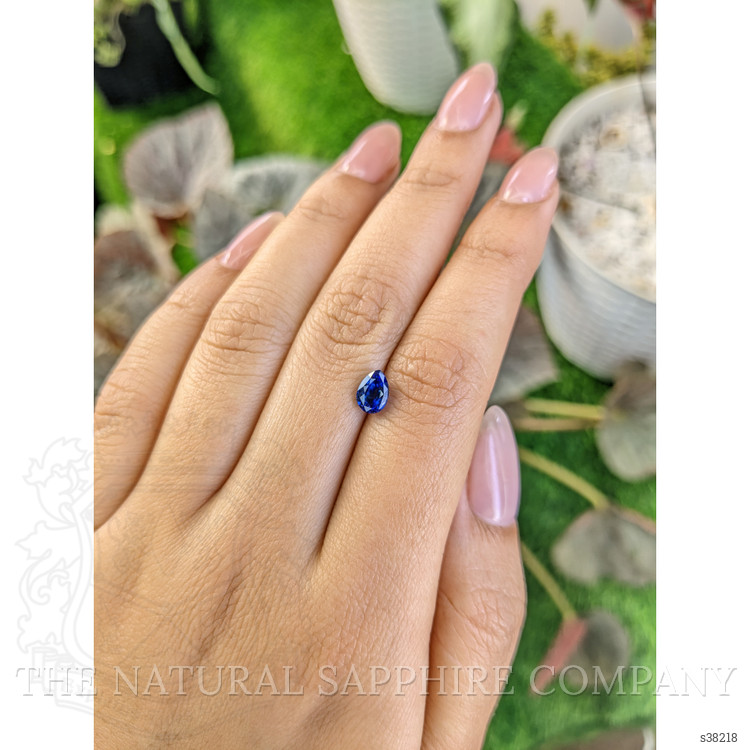 1.04 Ct. Blue Sapphire from Ceylon (Sri Lanka)