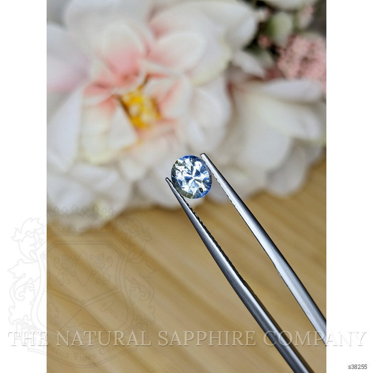 1.42 Ct. Bi Color Sapphire from Ceylon (Sri Lanka)