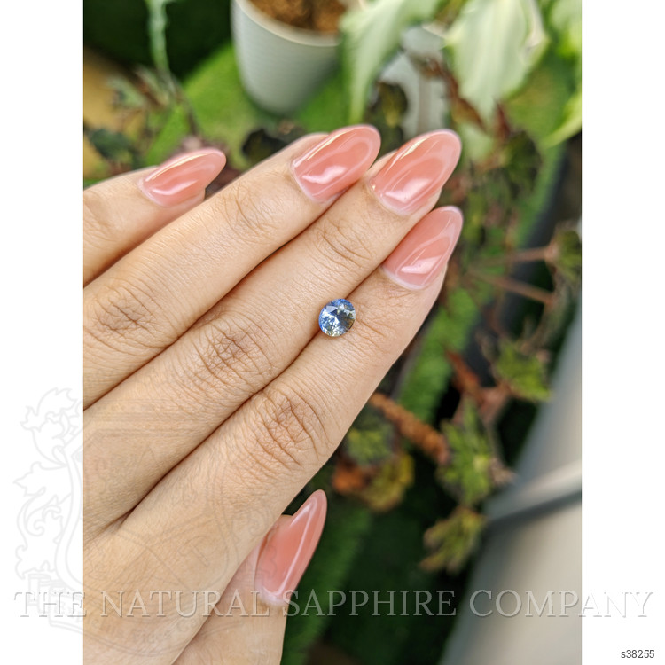 1.42 Ct. Bi Color Sapphire from Ceylon (Sri Lanka)