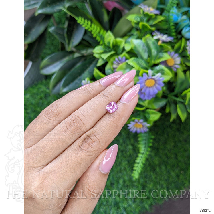 1.26 Ct. Purplish Pink Sapphire from Ceylon (Sri Lanka)