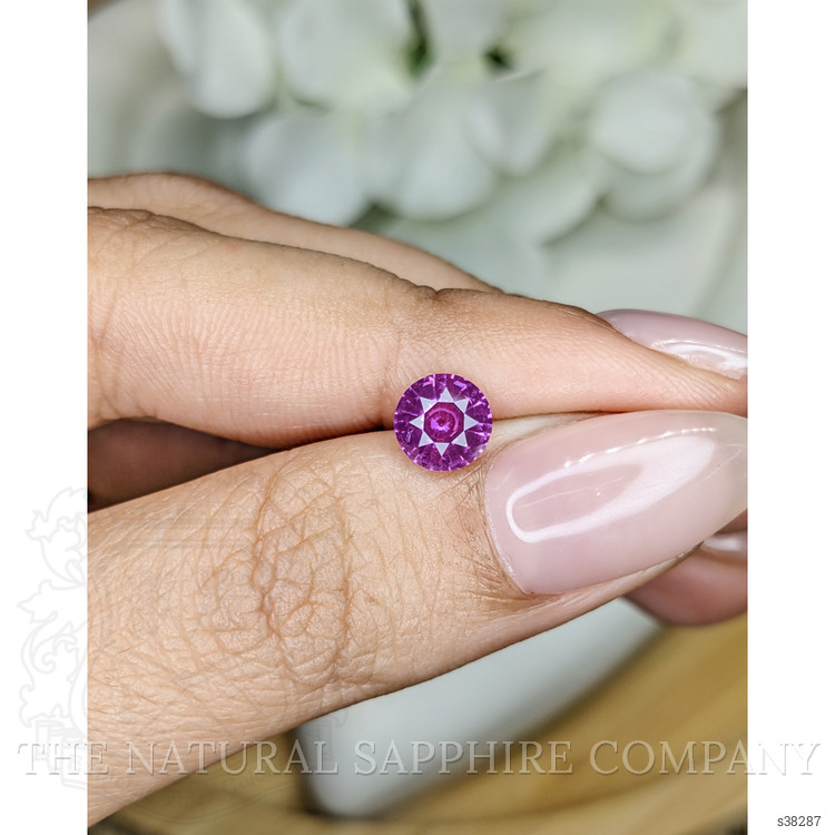 1.23 Ct. Purplish Pink Sapphire from Ceylon (Sri Lanka)