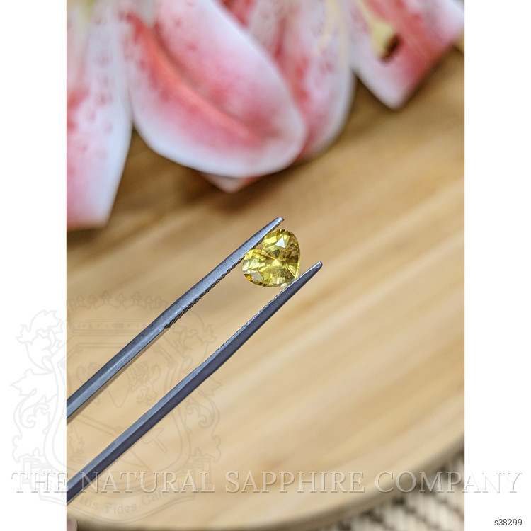 1.59 Ct. Yellow Sapphire from Ceylon (Sri Lanka)