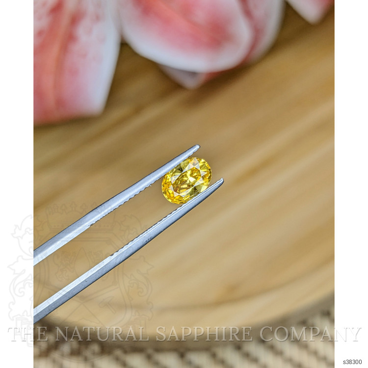 1.13 Ct. Yellow Sapphire from Ceylon (Sri Lanka)