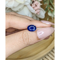 2.65 Ct. Blue Sapphire from Ceylon (Sri Lanka) Life Style