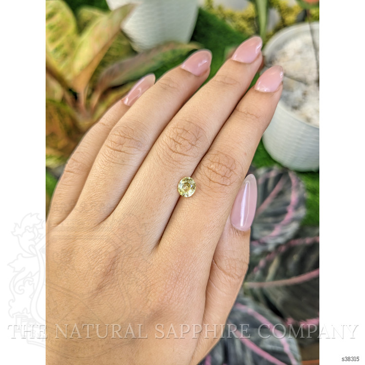 1.08 Ct. Yellow Sapphire from Ceylon (Sri Lanka)