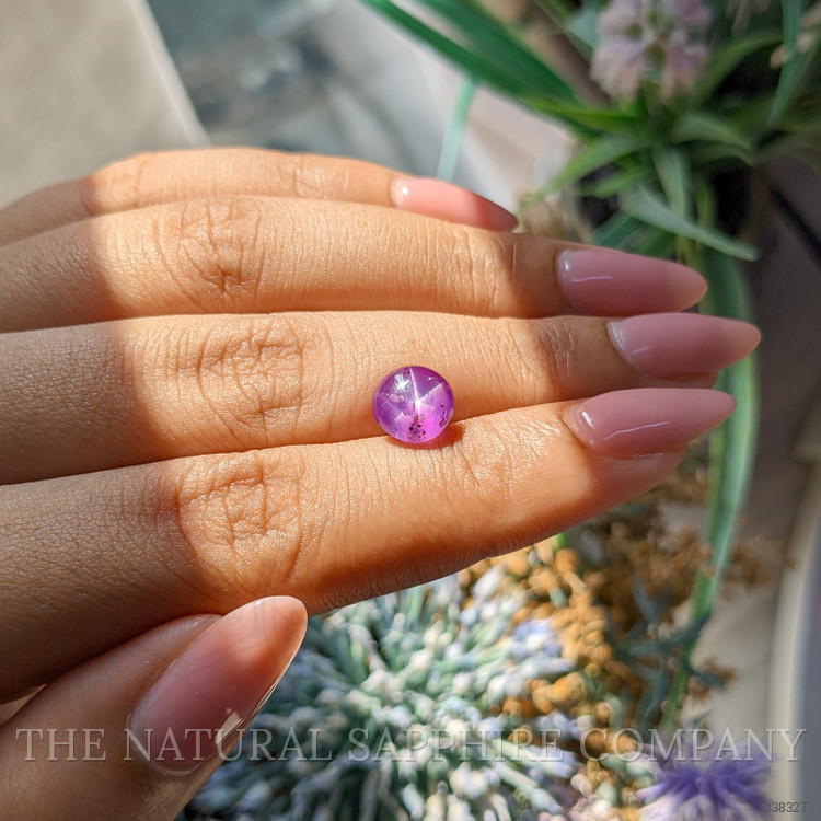 4.06 Ct. Purplish Pink Star Sapphire from Ceylon (Sri Lanka)
