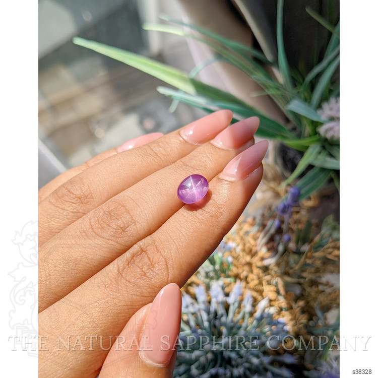 5.06 Ct. Purplish Pink Star Sapphire from Ceylon (Sri Lanka)