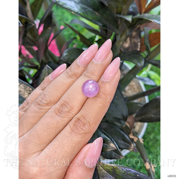 8.79 Ct. Purplish Pink Star Sapphire from Ceylon (Sri Lanka)