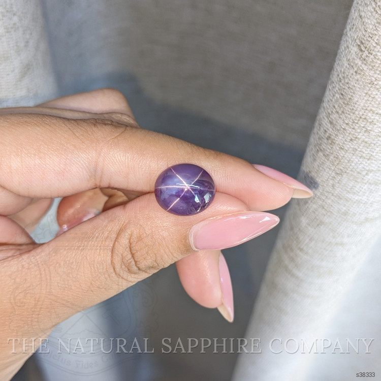 9.88 Ct. Purple Star Sapphire from Ceylon (Sri Lanka)