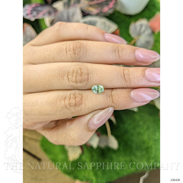 1.08 Ct. Yellowish Green Sapphire from Montana