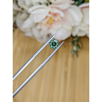 1.40 Ct. Green Sapphire from Montana Life Style