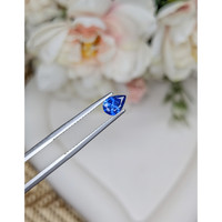 0.59 Ct. Blue Sapphire from Ceylon (Sri Lanka) Life Style