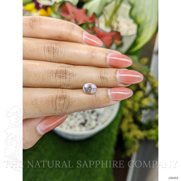 2.65 Ct. Purplish Pink Sapphire from Ceylon (Sri Lanka)