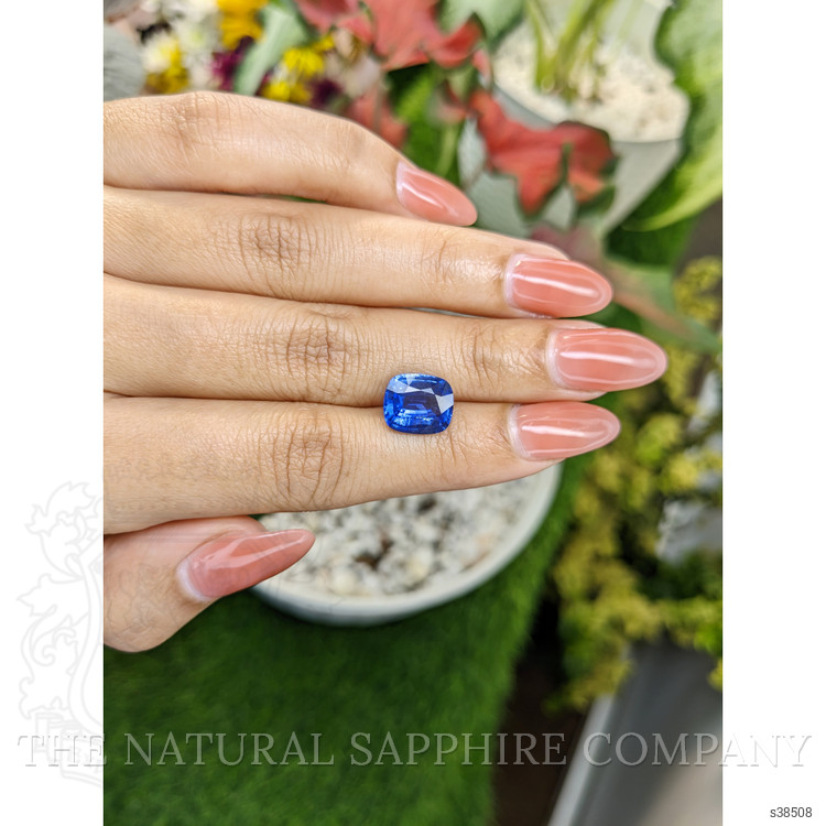 4.24 Ct. Blue Sapphire from Ceylon (Sri Lanka)