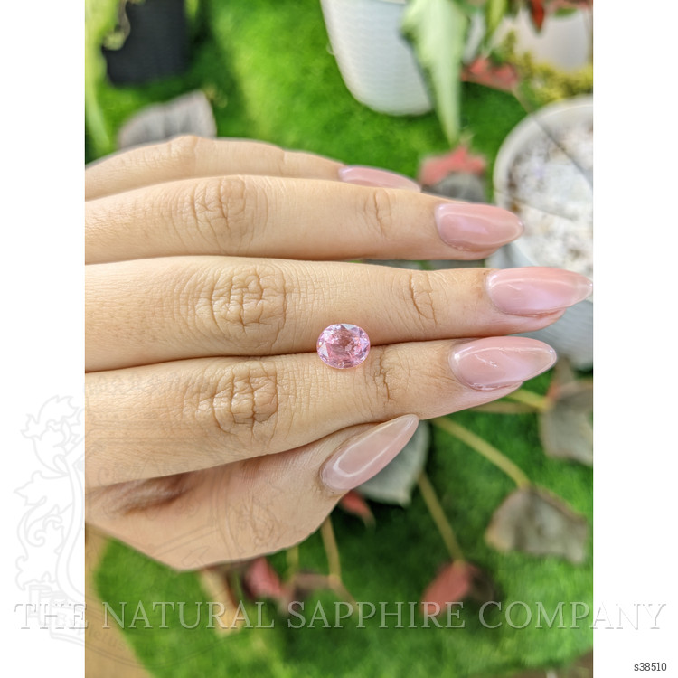 2.53 Ct. Padparadscha Sapphire from Ceylon (Sri Lanka)