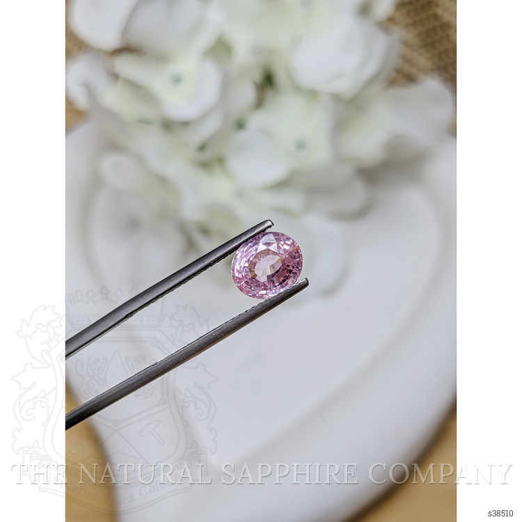 2.53 Ct. Padparadscha Sapphire from Ceylon (Sri Lanka)