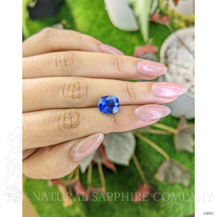 4.08 Ct. Blue Sapphire from Ceylon (Sri Lanka)