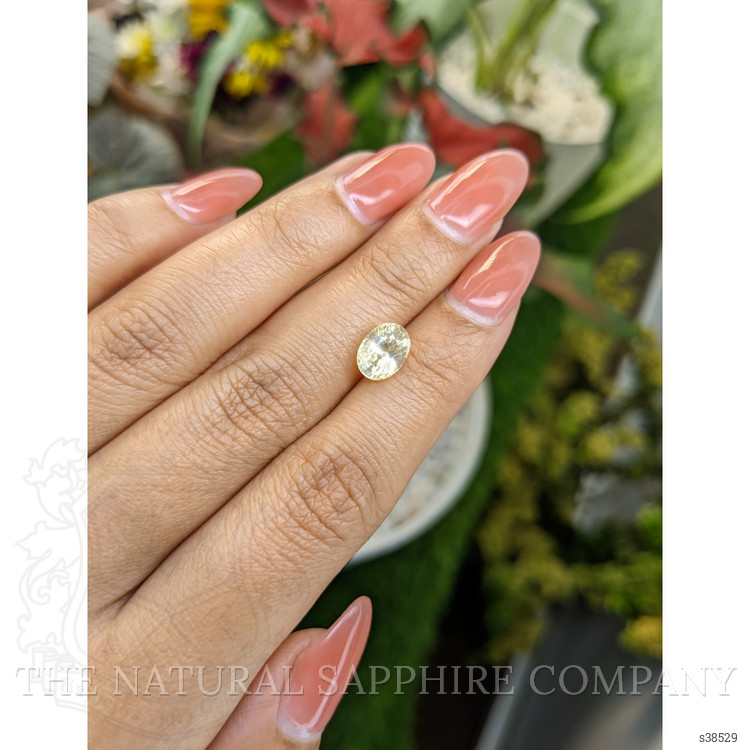 2.54 Ct. Yellow Sapphire from Ceylon (Sri Lanka)