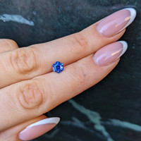 1.06 Ct. Blue Sapphire from Ceylon (Sri Lanka) Life Style