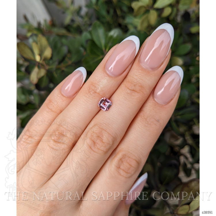 1.08 Ct. Padparadscha Sapphire from Ceylon (Sri Lanka)