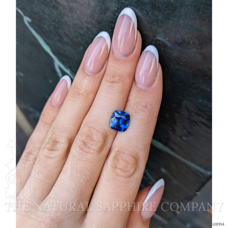 4.29 Ct. Blue Sapphire from Ceylon (Sri Lanka)