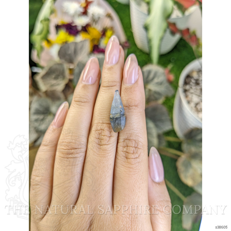 12.98 Ct. Blue Sapphire Crystal from Ceylon (Sri Lanka)