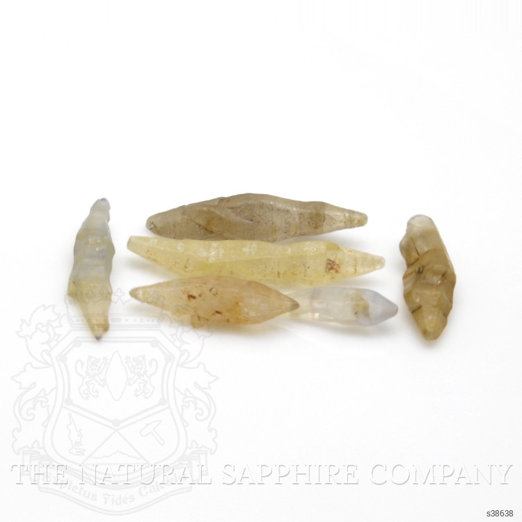 29.43 Ct. Yellow Sapphire Crystal from Ceylon (Sri Lanka)