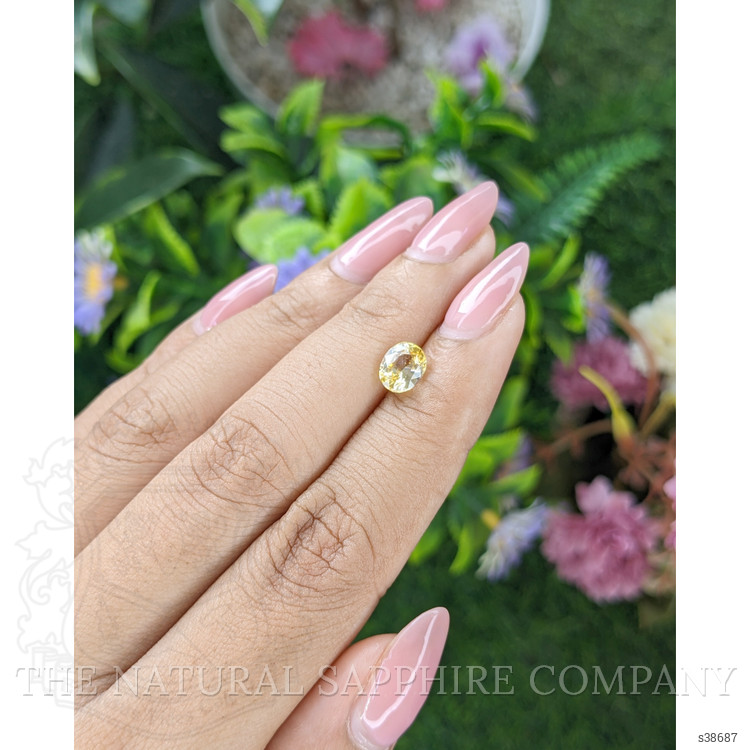 1.55 Ct. Yellow Sapphire from Ceylon (Sri Lanka)