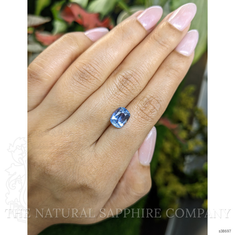 3.05 Ct. Blue Sapphire from Ceylon (Sri Lanka)