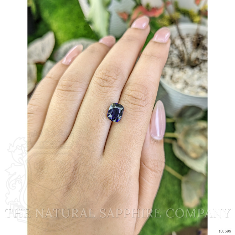 3.09 Ct. Blue Sapphire from Ceylon (Sri Lanka)