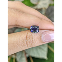 3.09 Ct. Blue Sapphire from Ceylon (Sri Lanka) Life Style