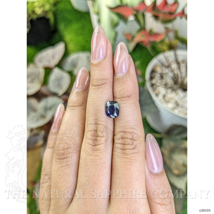 3.09 Ct. Blue Sapphire from Ceylon (Sri Lanka)