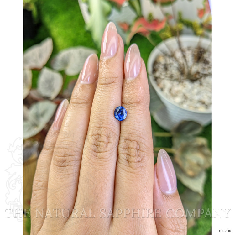 1.09 Ct. Blue Sapphire from Ceylon (Sri Lanka)