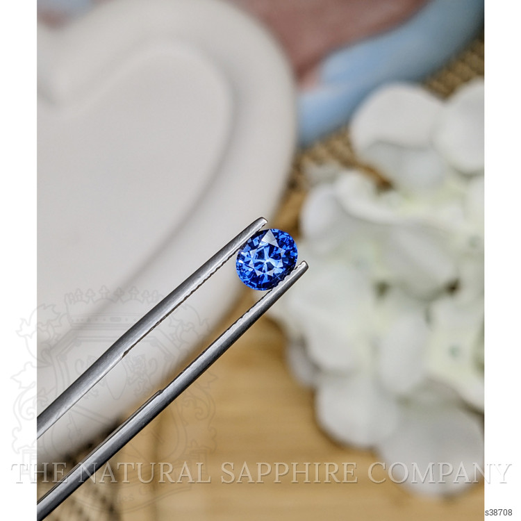 1.09 Ct. Blue Sapphire from Ceylon (Sri Lanka)
