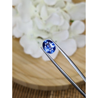2.94 Ct. Blue Sapphire from Ceylon (Sri Lanka) Life Style