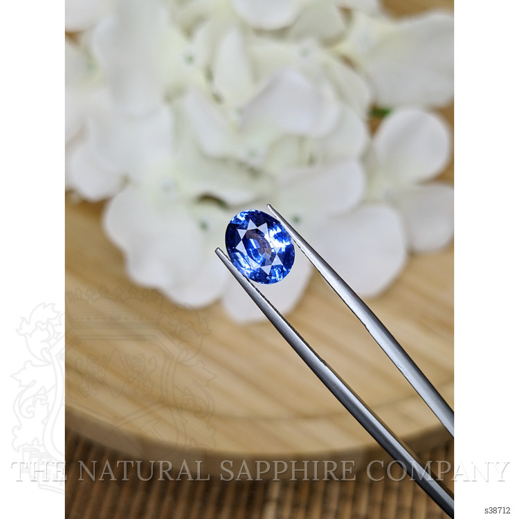 2.94 Ct. Blue Sapphire from Ceylon (Sri Lanka)
