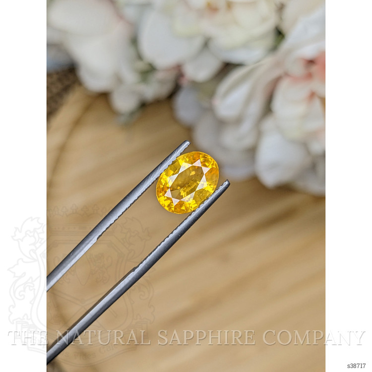3.04 Ct. Orangish Yellow Sapphire from Ceylon (Sri Lanka)